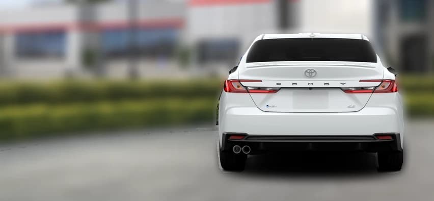 Toyota Camry SE (Natl) 2026 — side view