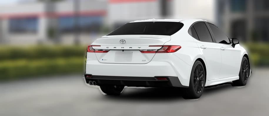 Toyota Camry SE (Natl) 2026 — side view