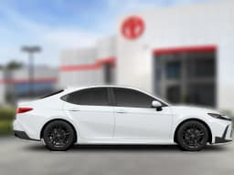 Toyota Camry SE (Natl) 2026 — side view