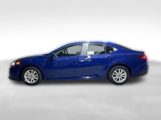 Toyota Camry LE (Natl)