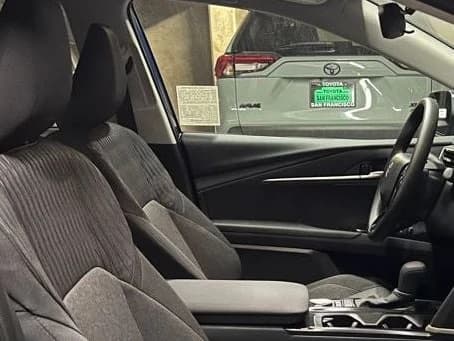 Toyota Camry LE (Natl) 2026 — side view