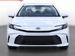 Toyota Camry LE (Natl) 2026 — side view