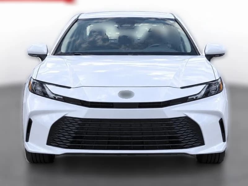 Toyota Camry LE (Natl) 2026 — side view