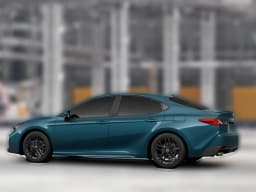 Toyota Camry SE (Natl) 2026 — side view