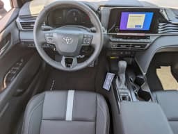 Toyota Camry SE (Natl) 2026 — side view