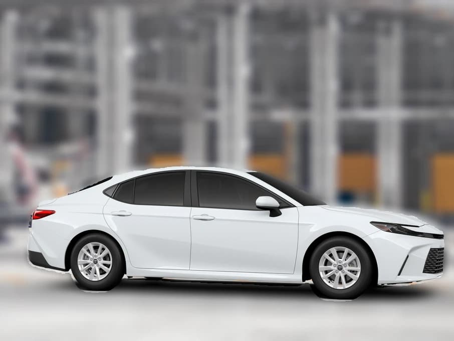 Toyota Camry SE (SE) 2026 — side view