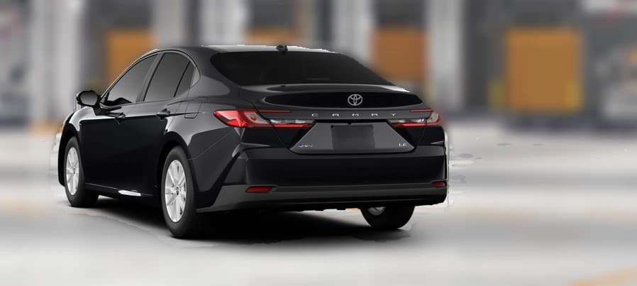 Toyota Camry SE (Natl) 2026 — side view