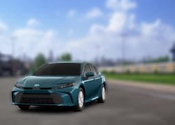 Toyota Camry LE (Natl) 2026 — side view