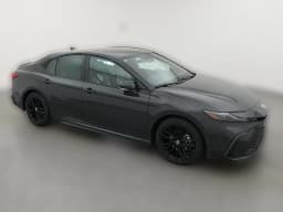 Toyota Camry SE (Natl) 2026 — side view