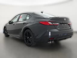 Toyota Camry SE (Natl) 2026 — side view