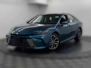 Toyota Camry XLE (Natl)