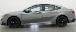 Toyota Camry SE (Natl) 2026 — side view