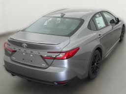 Toyota Camry SE (Natl) 2026 — side view