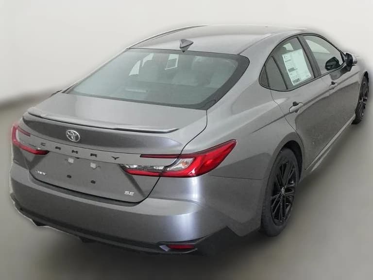 Toyota Camry SE (Natl) 2026 — side view