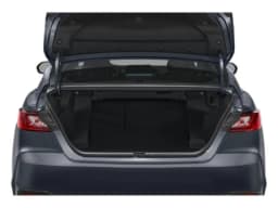 Toyota Camry SE AWD (Natl) 2026 — side view