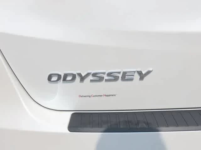 Honda Odyssey EX-L Auto 2026 — side view