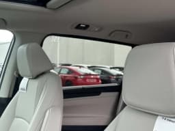 Honda Odyssey EX-L Auto 2026 — side view