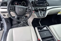 Honda Odyssey EX-L Auto 2026 — side view