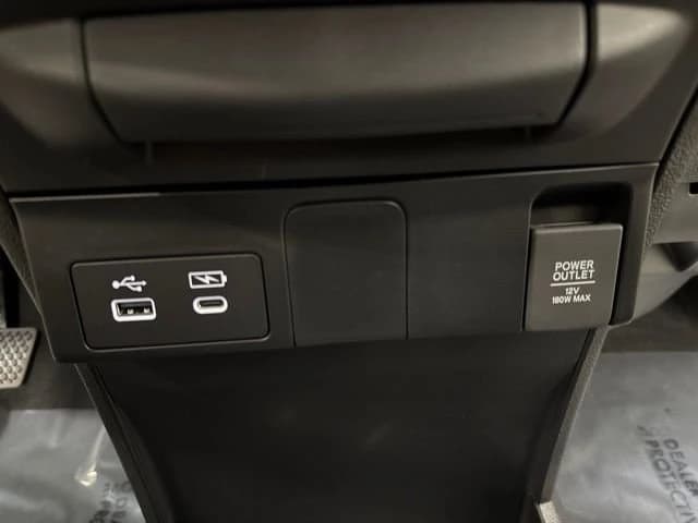 Honda Odyssey EX-L Auto 2026 — side view