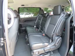 Honda Odyssey EX-L Auto 2026 — side view