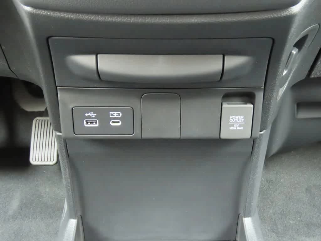 Honda Odyssey EX-L Auto 2026 — side view