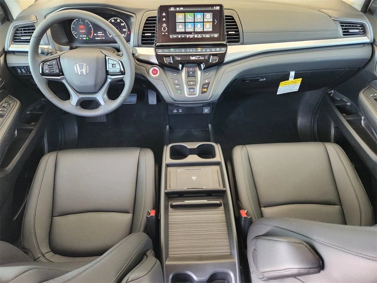 Honda Odyssey EX-L Auto 2026 — side view