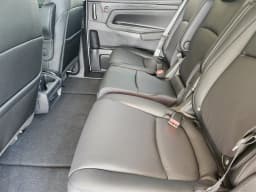 Honda Odyssey EX-L Auto 2026 — side view