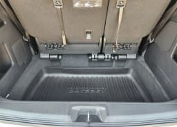 Honda Odyssey EX-L Auto 2026 — side view