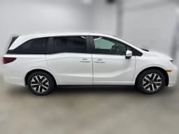 Honda Odyssey EX-L Auto 2026 — side view