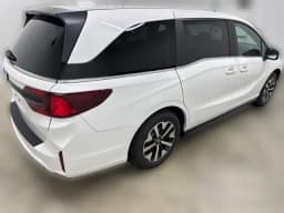 Honda Odyssey EX-L Auto 2026 — side view
