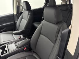 Honda Odyssey EX-L Auto 2026 — side view