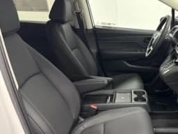 Honda Odyssey EX-L Auto 2026 — side view