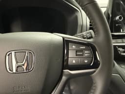 Honda Odyssey EX-L Auto 2026 — side view
