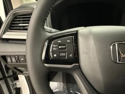 Honda Odyssey EX-L Auto 2026 — side view