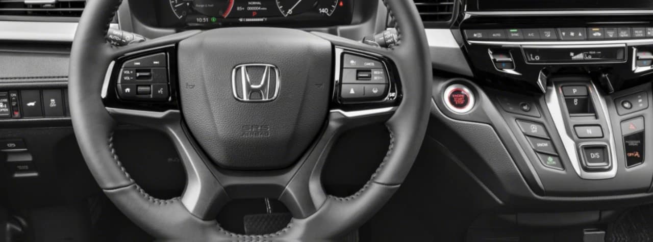 Honda Odyssey EX-L Auto 2026 — side view