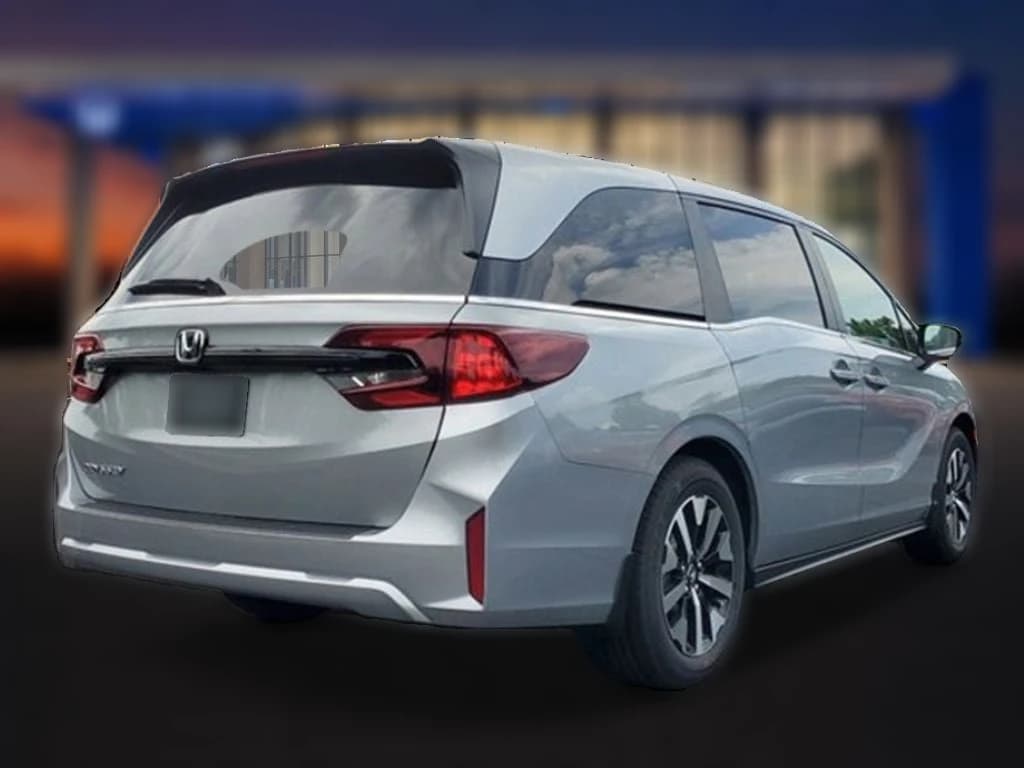 Honda Odyssey EX-L Auto 2026 — side view