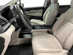 Honda Odyssey EX-L Auto 2026 — side view
