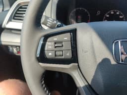 Honda Odyssey EX-L Auto 2026 — side view