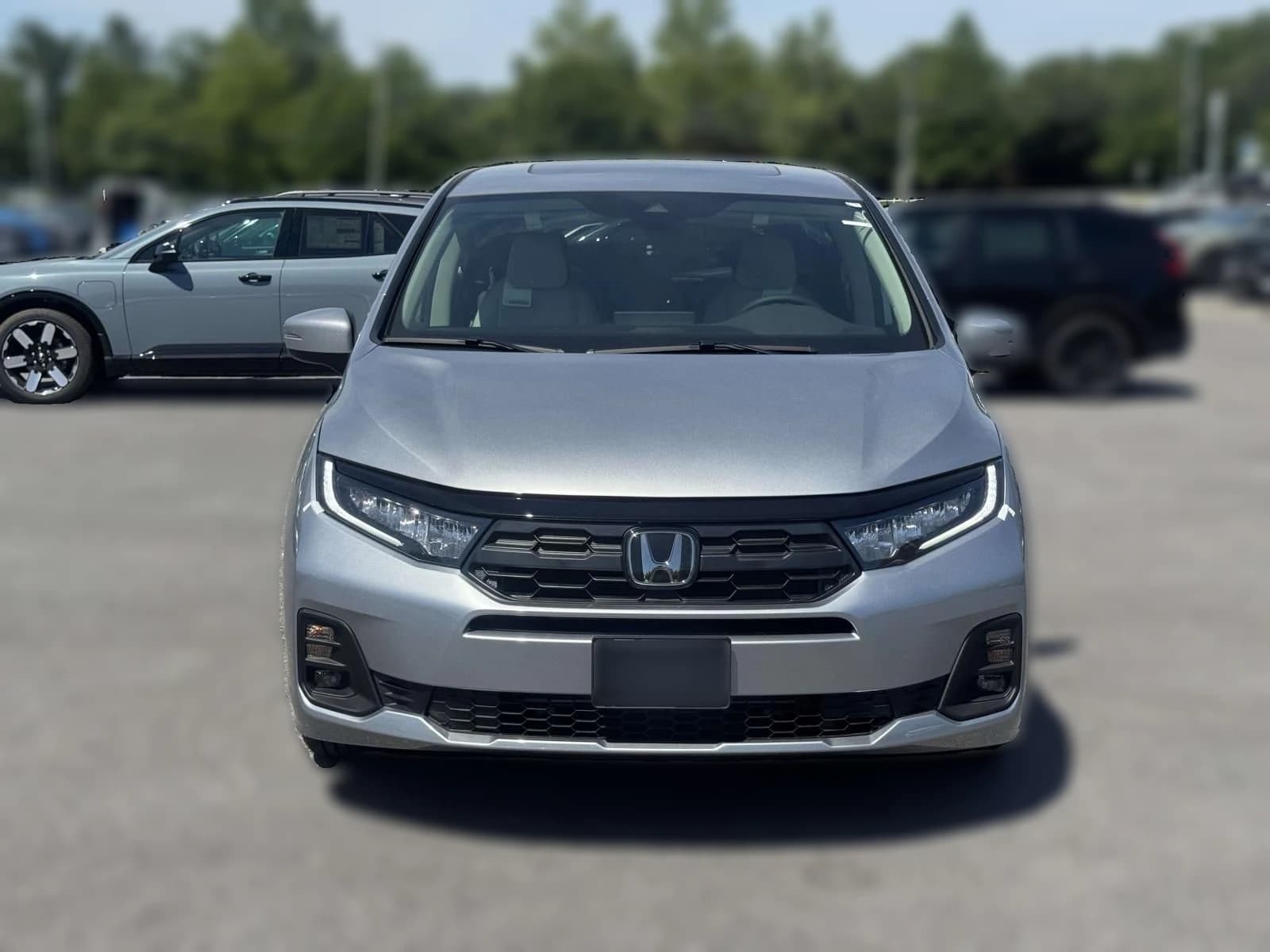 Honda Odyssey EX-L Auto 2026 — side view