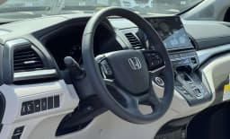 Honda Odyssey EX-L Auto 2026 — side view