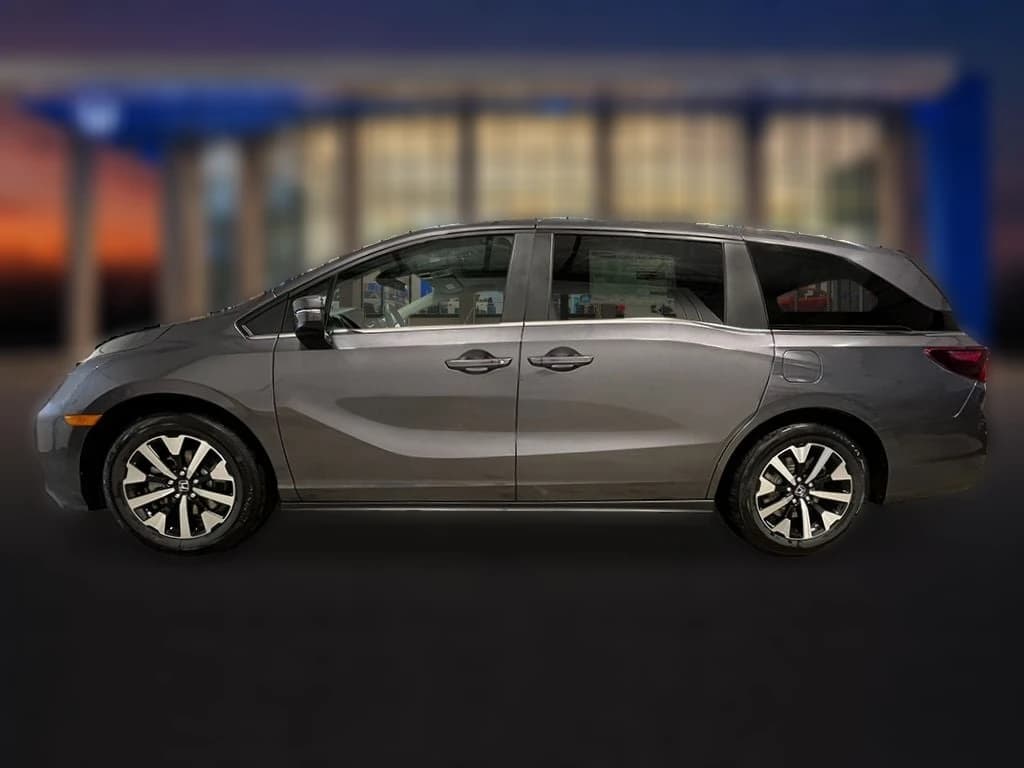 Honda Odyssey EX-L Auto 2026 — side view