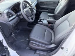 Honda Odyssey EX-L Auto 2026 — side view