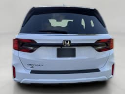 Honda Odyssey EX-L Auto 2026 — side view