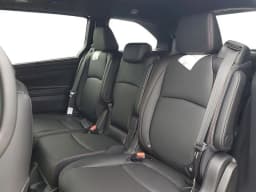 Honda Odyssey Sport-L Auto 2026 — side view