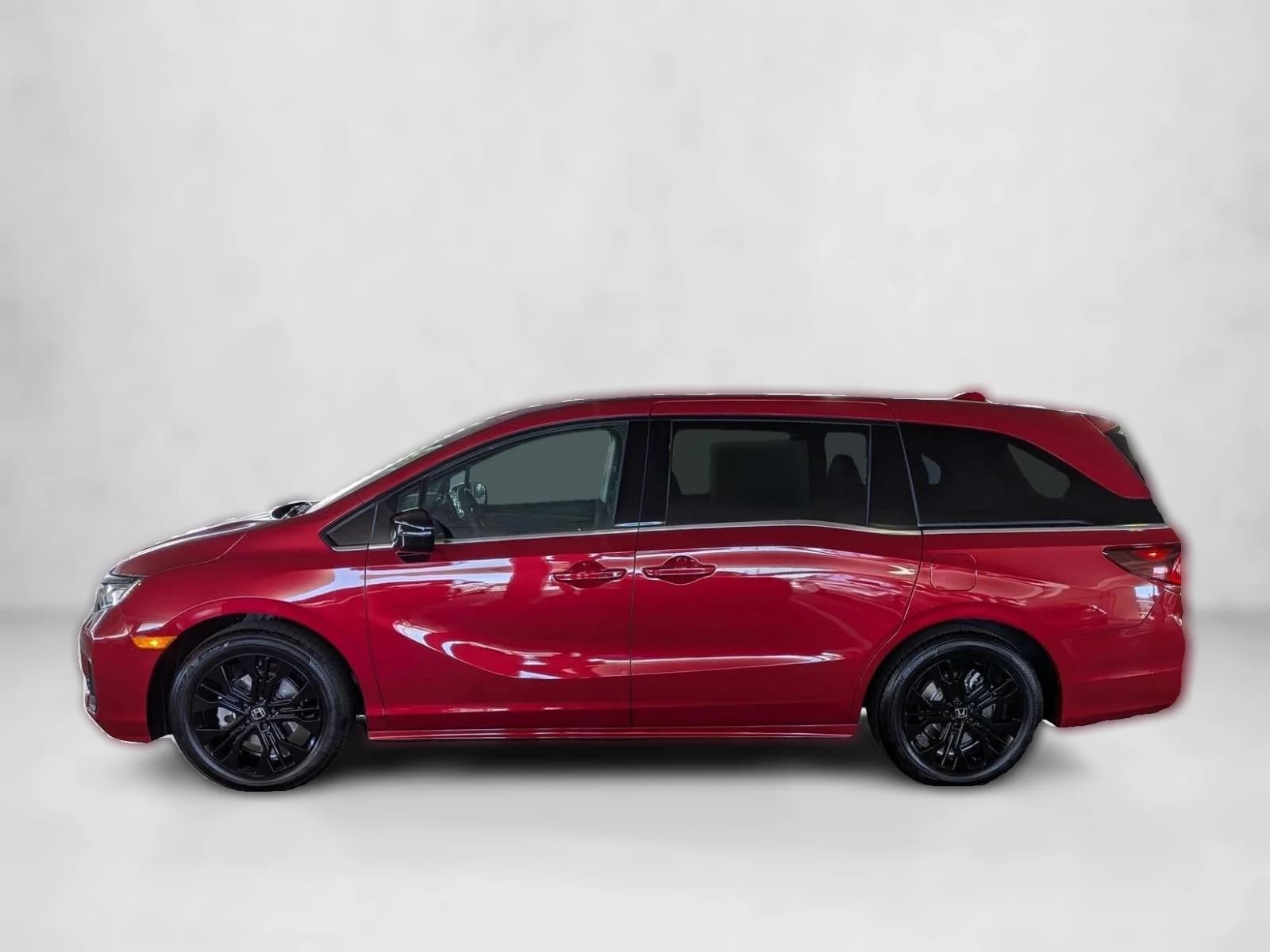 Honda Odyssey Sport-L Auto 2026 — side view