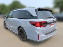 Honda Odyssey Sport-L Auto 2026 — side view