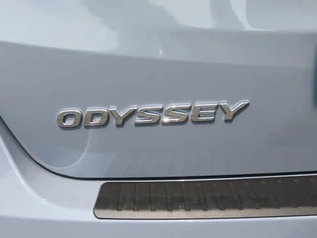 Honda Odyssey Sport-L Auto 2026 — side view