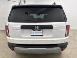 Honda Passport RTL AWD 2026 — side view