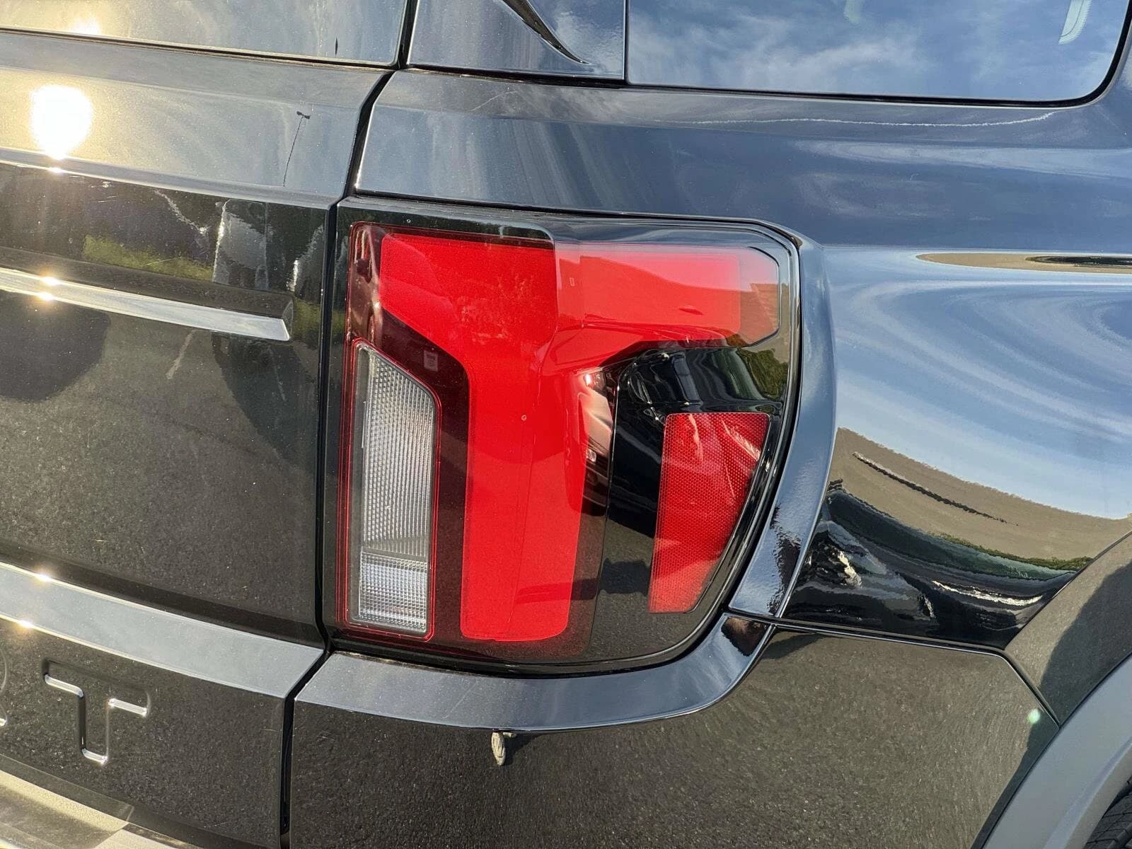 Honda Passport RTL AWD 2026 — side view