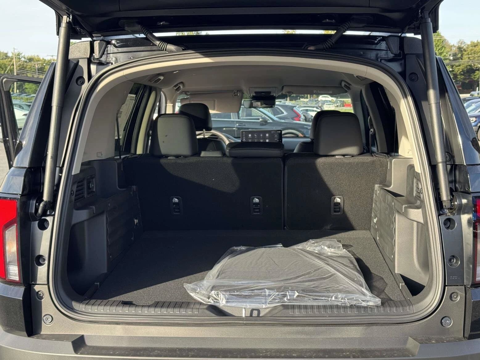 Honda Passport RTL AWD 2026 — side view